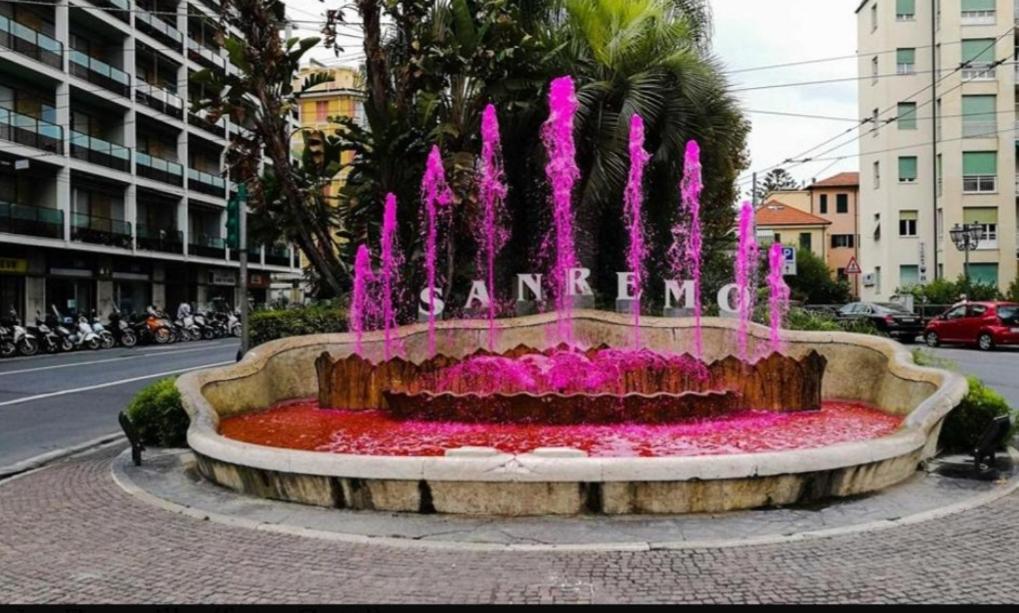 شقة Trilocale Piazza Colombo سانريمو المظهر الخارجي الصورة